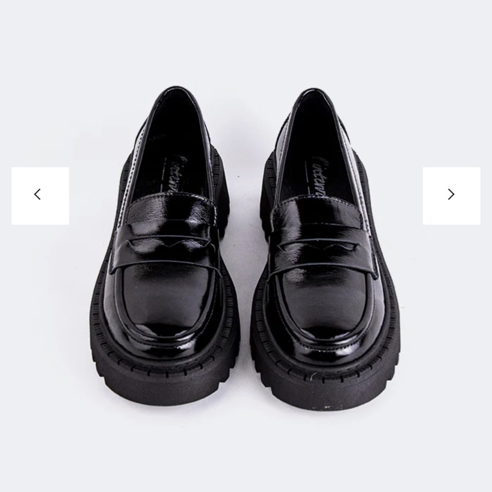 L'INTERVALLE Lydia Black Patent Leather Loafers - Picture 10 of 10